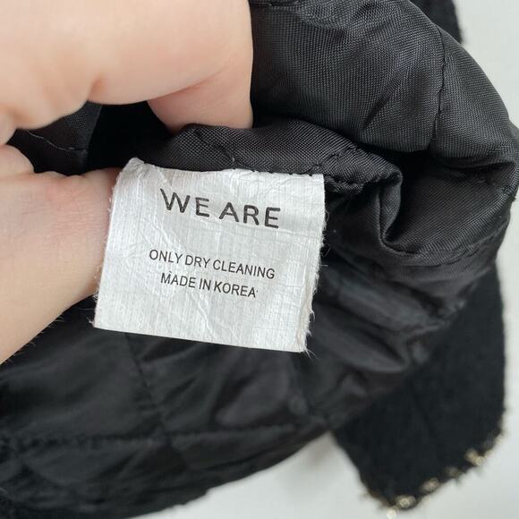 WE ARE K-Fashion Korean Tweed Blazer Black Size Small Gold Business Workwear - Picture 7 of 8